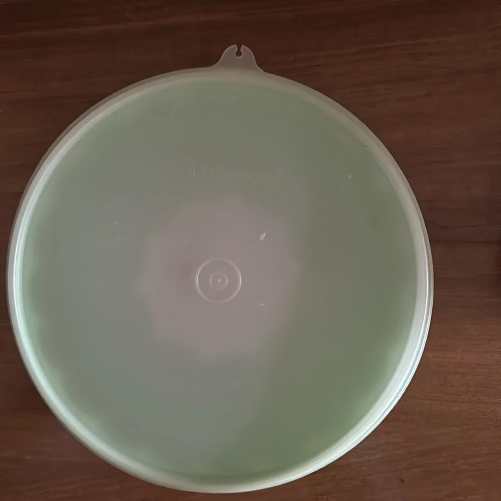 Tupperware jello mold